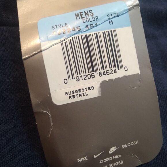 NWT Vintage Nike Small Swoosh Logo T-Shirt - Picture 4 of 8